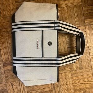 Paravel Tote Bag – Brand New, Never Used (with company logo)